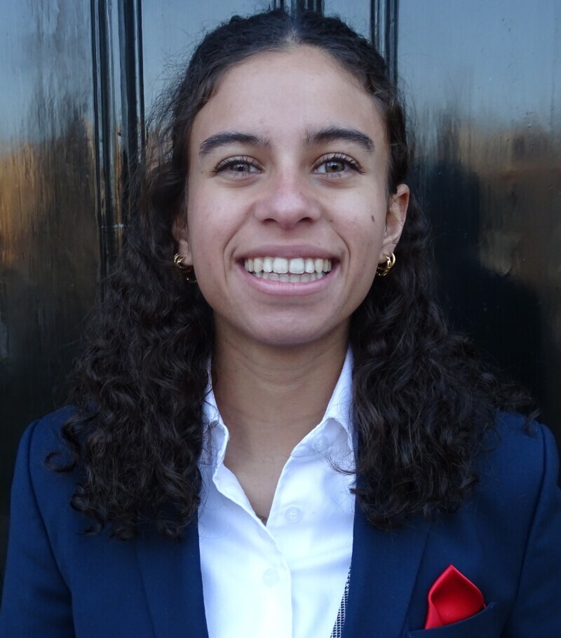 profile picture of Lia Mendeszoon